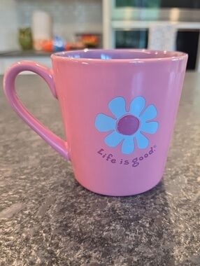 LIFE IS GOOD "Do What You Like. Like What You Do" Pink Coffee Mug, Blue  Daisy